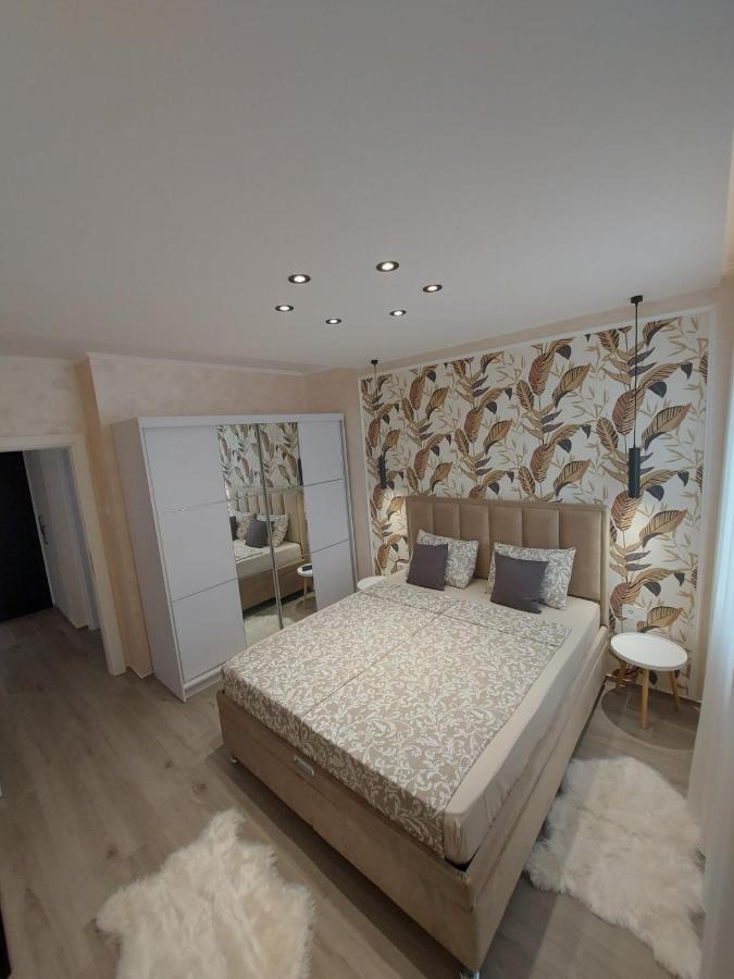 수보티차 Kat Apartman 아파트 외부 사진
