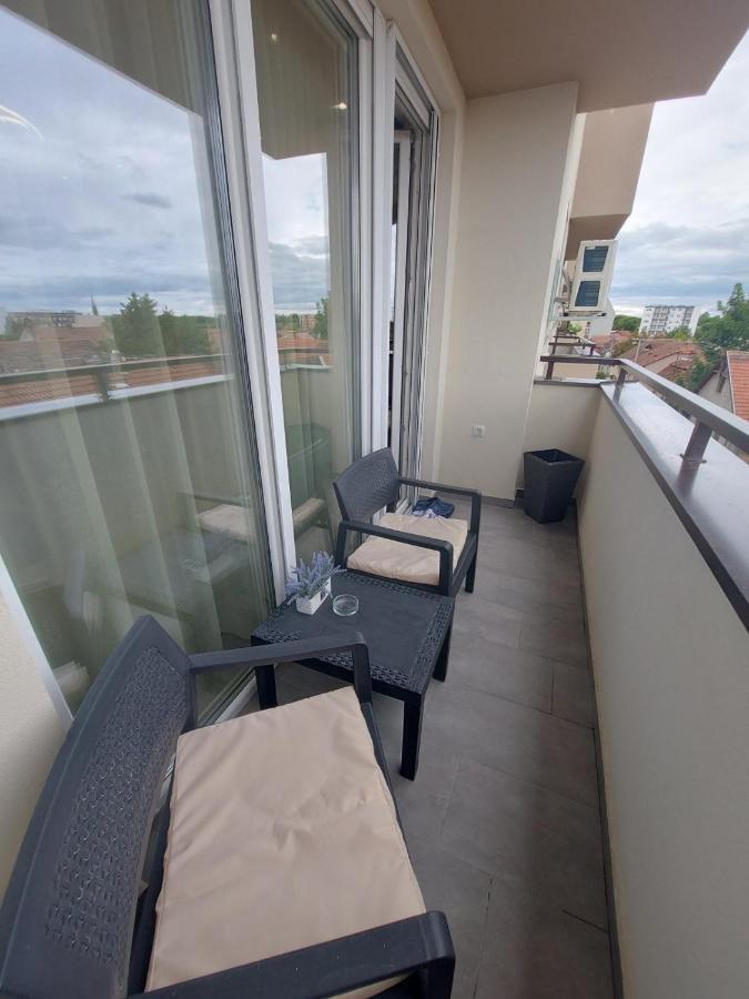 수보티차 Kat Apartman 아파트 외부 사진