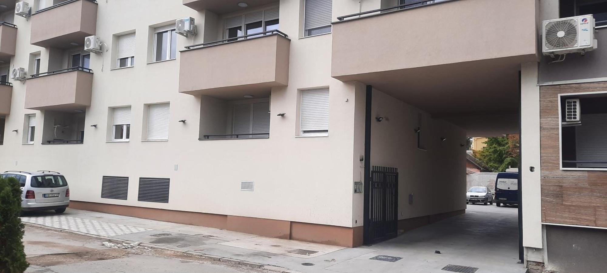 수보티차 Kat Apartman 아파트 외부 사진